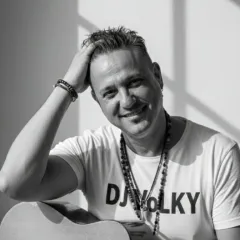 DJ VoLKY